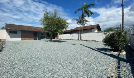 Casa recém reformada com 2 quartos  Balneário Barra do Sul - Costeira