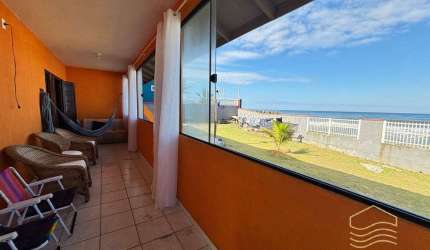 Casa Pé na Areia Frente Mar At 400m² - Balneário Barra do Sul- Salinas