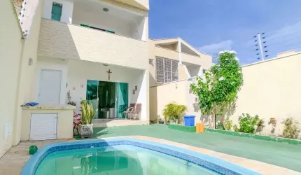 Casa Duplex com 6 quartos à venda, 251 m² por R$ 589.000 - De Lourdes - Fortaleza/CE