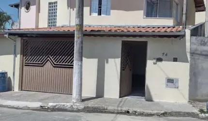 Sobrado à venda no bairro Colina Maria Luíza (Jordanésia) - Cajamar/SP