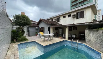CASA ISOLADA NO EMBARÉ