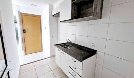 Apartamento 2 Dormitórios com 1 Vaga - Parque do Carmo