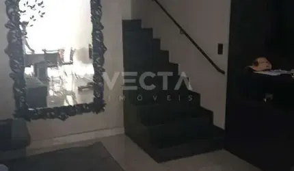 Sobrado de Esquina no Condomínio Villa Borghese I – 2 Dormitórios, Escritório e Churrasqueira, São