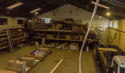 GALPÃO 500 M2 - IDEAL PARA GRANDES EMPRESAS