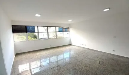 Sala para alugar, 37 m² por R$ 2.761,10/mês - Várzea - Teresópolis/RJ