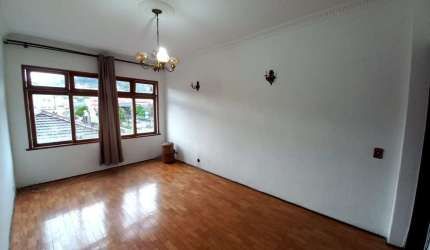 Apartamento com 1 dormitório, 47 m² - venda por R$ 300.000,00 ou aluguel por R$ 1.933,22/mês - Várzea - Teresópolis/RJ