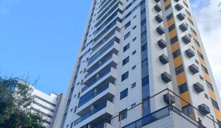 Apartamento à Venda de 4 quartos no  Espinheiro – 160m²