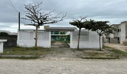 Excelente Pousada à venda, 8 suítes,na praia de Brejatuba em Guaratuba PR, com aproximadamente 219m