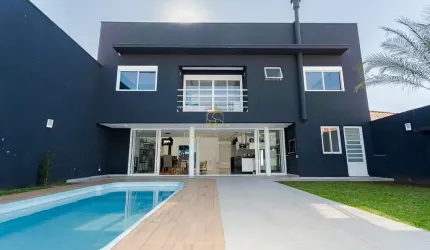 RESIDÊNCIA DE ALTO PADRÃO  MOBILIADA  389M  PRIVATIVOS  3 SUÍTES  PISCINA AQUECIDA  UBERABA