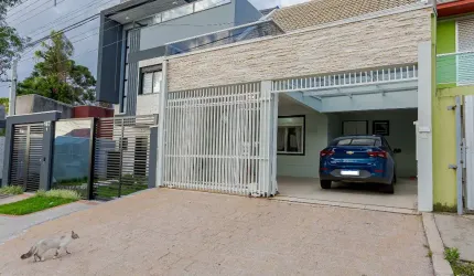 SOBRADO NO BAIRRO XAXIM EM CURITIBA – 180M PRIVATIVOS – 4 DORMITÓRIOS – 2 VAGAS LIVRES