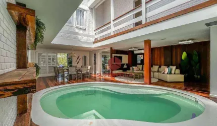 Casa com 5 quartos à venda, 322 m² por R$ 6.500.000 - Jurerê Internacional - Florianópolis/SC