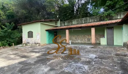 Lindo Sítio em Condomínio fechado