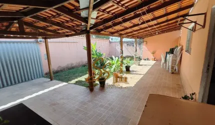 Excelente casa no bairro Central , Mateus Leme