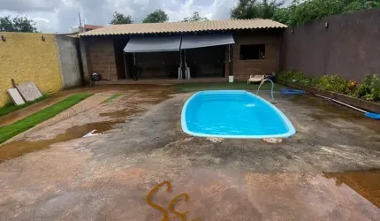 Oportunidade para Investidores - Mini Sítio no Bairro Planalto, Mateus Leme/MG!