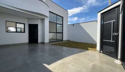 Casa com 3 Quartos de  à venda - Jardim dos Lagos, Nova Odessa (SP)