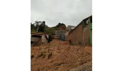 TERRENO Á VENDA NO BAIRRO CACHOEIRA !