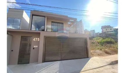 CASA DE ALTO PADRÃO NO BAIRRO MANOEL CORRÊA