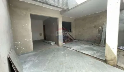 Casa Geminada no Bairro São Dimas - Espaço, conforto e localização Privilegiada!