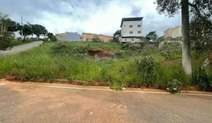 Excelente Lote à venda no bairro São Lucas