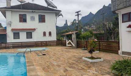 Casa à venda, 212 m² por R$ 749.000,00 - Alto - Teresópolis/RJ