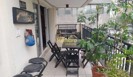 Apartamento à estilo graden a venda, 3 dormitórios, 3 vagas de garagem, andar baixo, em excelente l