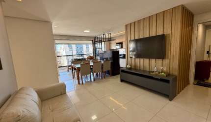 Apartamento com 3 quartos na área nobre de Intermares
