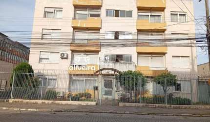 APARTAMENTO 3 DORMITÓRIOS TÉRREO, CENTO PROXIMO AV. BENTO GONÇALVES