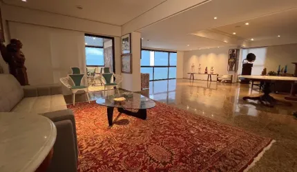Triplex Avenida Boa Viagem - 7 suítes