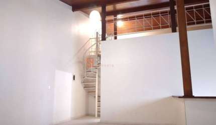 Casa em condomínio fechado com 2 quartos para alugar na Servidão Vassourinha, 210, Rio Tavares, Florianópolis, 240 m2 por R$ 4.200