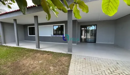Casa com 4 quartos à venda