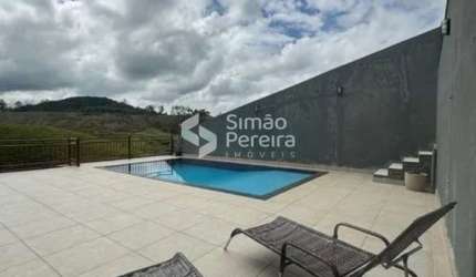 Maravilhosa casa duplex à Venda, Centro, Belmiro Braga, MG