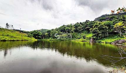 Sítio para venda com 265.000m²,  com 17 quartos e 12 suítes em Simão pereira - MG