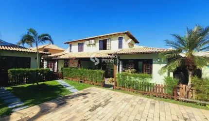 Casa à venda, em condomínio fechado no Peró, Cabo Frio, RJ, próximo a praia