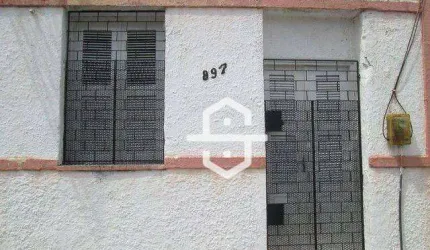Casa com 1 dormitório para alugar, 36 m² por R$ 574,69/mês - José Bonifácio - Fortaleza/CE