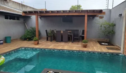 Casa com 3 quartos à venda na S-073, 81, Anápolis City, Anápolis por R$ 900.000