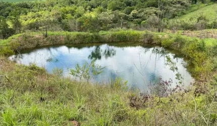 Chácara / sítio à venda na Zona Rural, 10, Distrito Agroindustrial de Anápolis, Anápolis por R$ 250.000