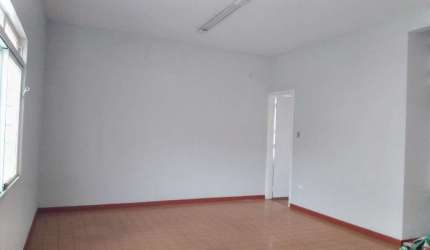 Sala comercial com 1 sala para alugar na Sete de Setembro, Sala 01, 476, Setor Central, Anápolis por R$ 600