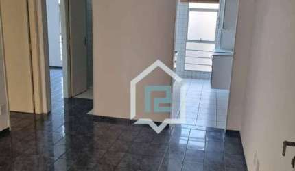 Ótimo apartamento com dois dormitórios no Central Parque