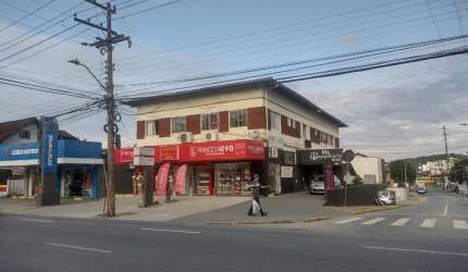 Prédio Comercial à Venda