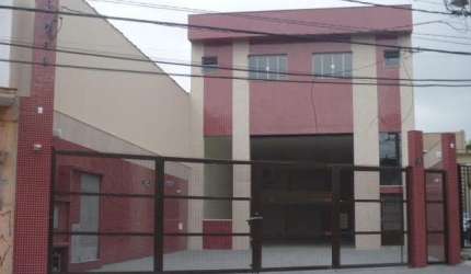 1 SALÃO LINDO COMERCIAL e 4 SALAS: PISO SUPERIOR
