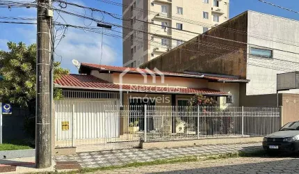 Casa com 1 suíte + 2 dormitórios à venda, 140 m² por R$ 1.200.000 - São Judas - Itajaí/SC