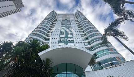 Apartamento semimobiliado com 4 suítes à venda, 184 m² por R$ 2.400.000 - Fazenda - Itajaí/SC
