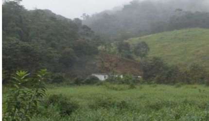 Sítio com 2 dormitórios à venda, 494000 m² por R$ 741.000,00 - Zona Rural. - Juquiá/SP