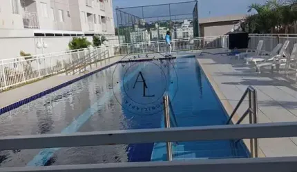 Apartamento Completo com 2 Quartos, em Condomínio com Piscina e Churrasqueira