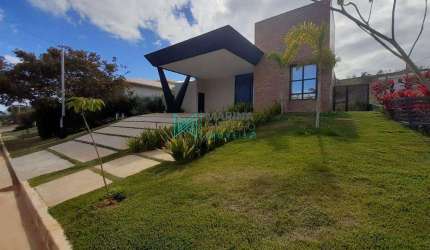 Casa com 4 dormitórios à venda, 227 m² por R$ 2.200.000,00 - Condomínio Boulevard - Lagoa Santa/MG
