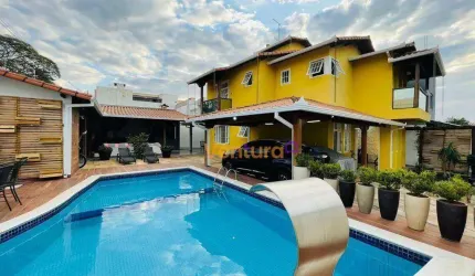 CASA COM PISCINA, COM CARA DE CASA