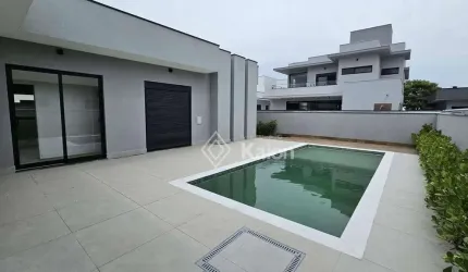 Casa à venda no Condomínio Portal dos Bandeirantes na cidade de Salto/SP