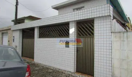 Sobrado com 4 dormitórios à venda, 225 m² por R$ 850.000,00 - Vila São Jorge - São Vicente/SP