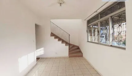 Sobrado com 2 dormitórios à venda, 84 m² por R$ 330.000,00 - Vila São Jorge - São Vicente/SP
