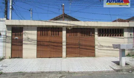 Casa com 2 dormitórios à venda, 180 m² por R$ 400.000,00 - Vila Mateo Bei - São Vicente/SP